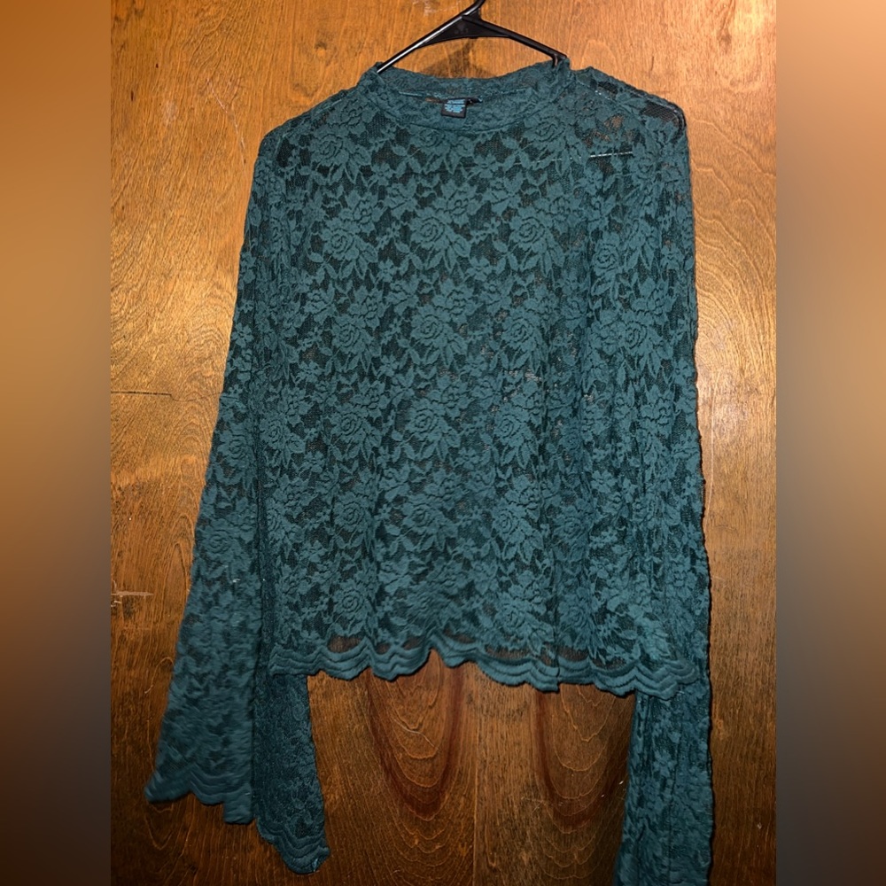 Plus Size 2X Green Lace Bell Sleeve Blouse